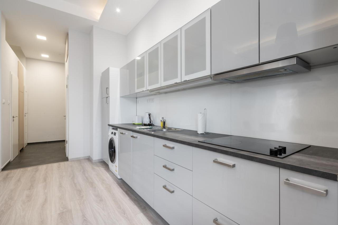 Cascade Corvin Apartment Budapest Exterior foto